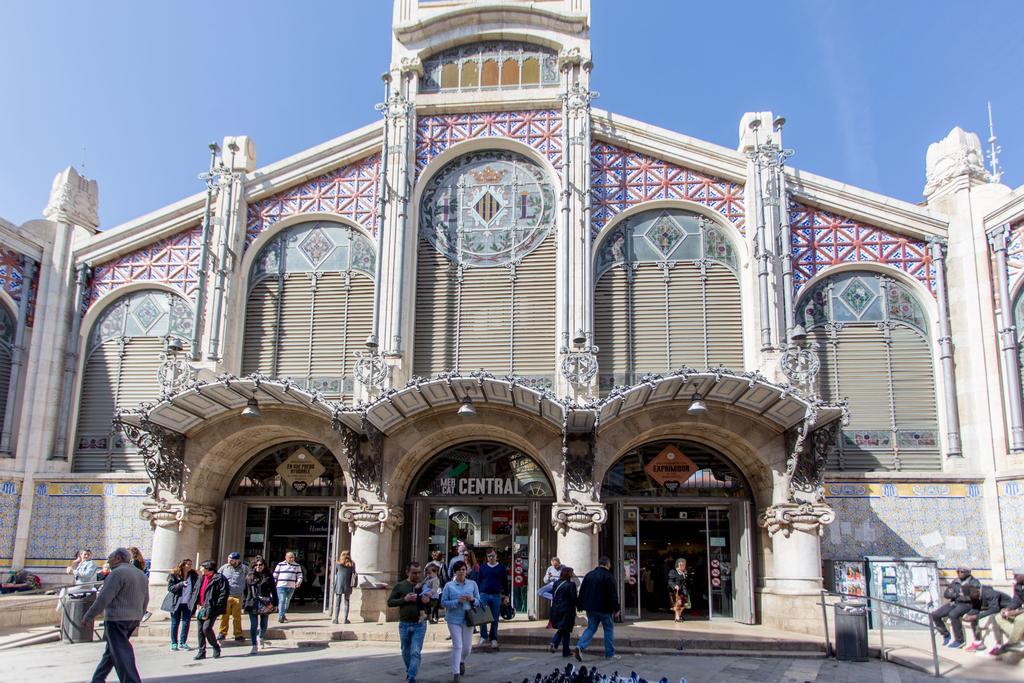 Ttdssa Vlc Ramellets Street Central Market Valence Extérieur photo